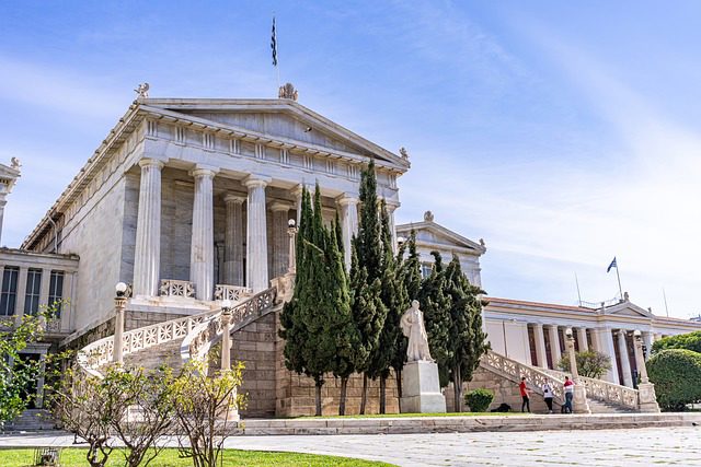 🇬🇷 Ateny od 228 zł — antyczna stolica tanio z 4 miast