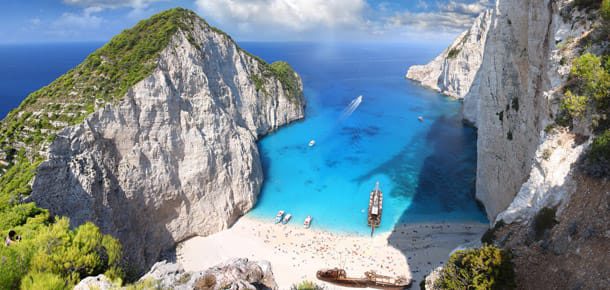 🇬🇷 Zakynthos od 696 zł w obie strony — Navagio i Błękitne Groty